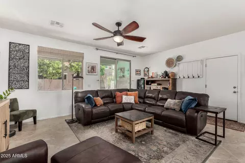 2048 S Martingale Rd, Gilbert, AZ 85295 photo 16