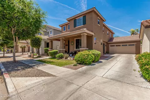 2048 S Martingale Rd, Gilbert, AZ 85295 photo 5