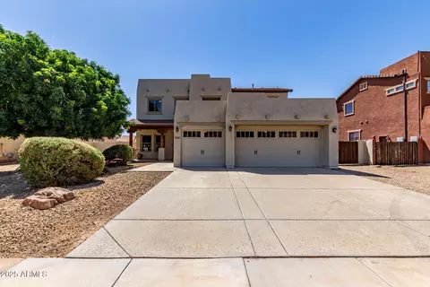 15683 W Minnezona Ave, Goodyear, AZ 85395