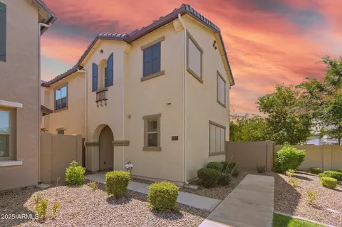 8313 E Impala Ave, Mesa, AZ 85209