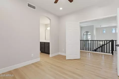 Entry Way - 3202 E Orange Dr, Phoenix, AZ 85018 photo 3 of 4