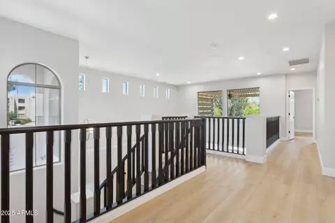 Entry Way - 3202 E Orange Dr, Phoenix, AZ 85018 photo 1 of 4