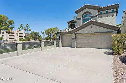 Exterior - 3202 E Orange Dr, Phoenix, AZ 85018 photo 1 of 6