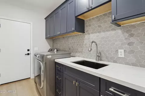 Other - 3202 E Orange Dr, Phoenix, AZ 85018 photo 7 of 15