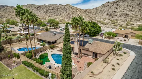 View/Area - 4229 E Pearce Rd, Phoenix, AZ 85044 photo 1 of 10