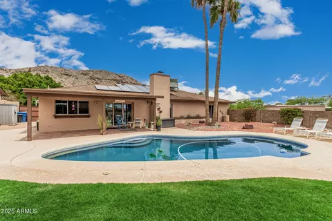 Exterior - 4229 E Pearce Rd, Phoenix, AZ 85044 photo 6 of 9