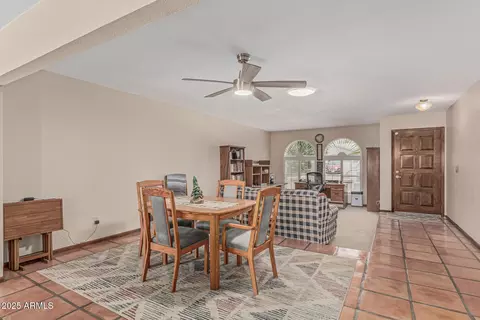 Dining - 4229 E Pearce Rd, Phoenix, AZ 85044 photo 2 of 2
