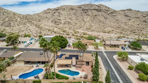 View/Area - 4229 E Pearce Rd, Phoenix, AZ 85044 photo 5 of 10