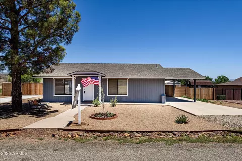 13819 S Bluebird Ln, Spring Valley, AZ 86333