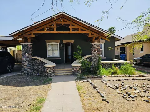 723 E Moreland St, Phoenix, AZ 85006