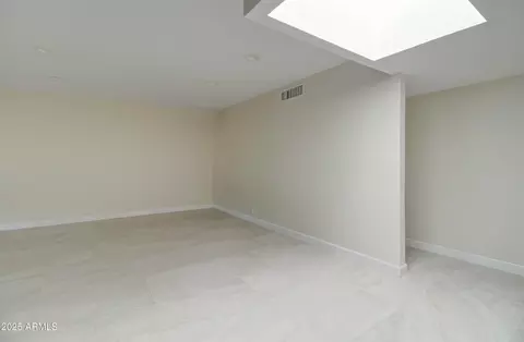 Living - 35019 N Central Ave, Phoenix, AZ 85086 photo 1 of 8
