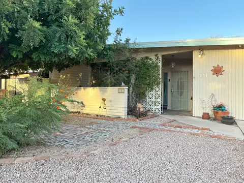3231 N 81st Pl, Scottsdale, AZ 85251