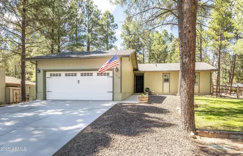 1330 N Indian Springs Ln, Flagstaff, AZ 86004