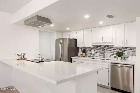 5243 W Vernon Ave, Phoenix, AZ 85035
