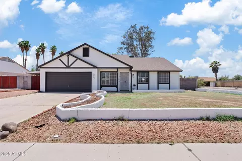 6863 W Sunnyside Dr, Peoria, AZ 85345