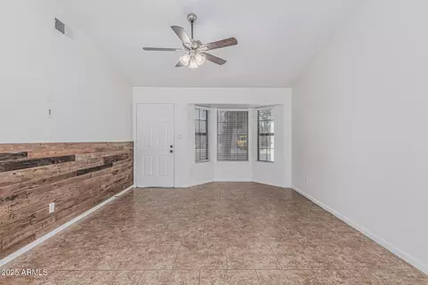 560 E San Pedro Ave, Gilbert, AZ 85234 photo 4
