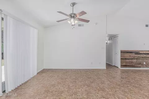 560 E San Pedro Ave, Gilbert, AZ 85234 photo 8