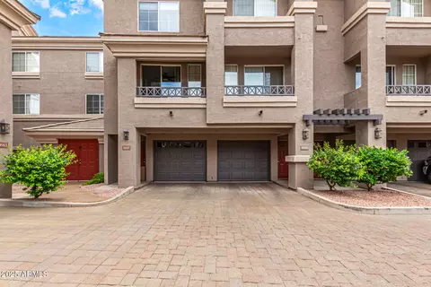 4455 E Paradise Village Pkwy S #1057, Phoenix, AZ 85032