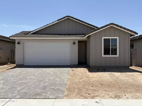 18165 W Larkspur Dr, Goodyear, AZ 85338