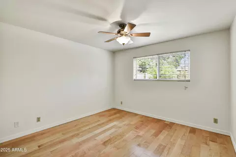 Bedroom - 8749 N 11th Ave, Phoenix, AZ 85021 photo 3 of 4