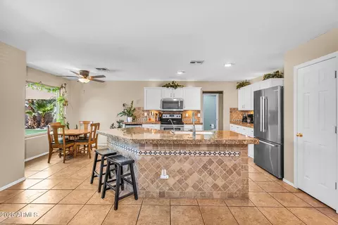 Kitchen - 3786 S Chaparral Rd, Apache Junction, AZ 85119 photo 2 of 7