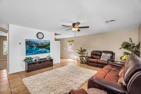 Living - 3786 S Chaparral Rd, Apache Junction, AZ 85119 photo 4 of 6
