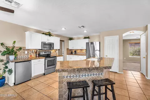 Kitchen - 3786 S Chaparral Rd, Apache Junction, AZ 85119 photo 3 of 7