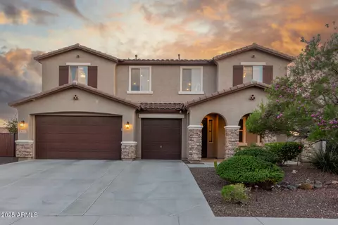 3715 W Teresa Dr, New River, AZ 85087