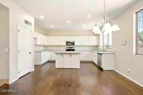 Kitchen - 2880 E Nunneley Rd, Gilbert, AZ 85296 photo 2 of 4