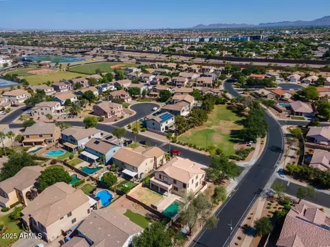 View/Area - 2880 E Nunneley Rd, Gilbert, AZ 85296 photo 2 of 4