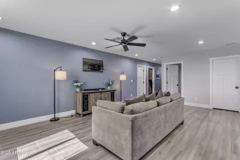 4732 S 38th Gln, Phoenix, AZ 85041 photo 6