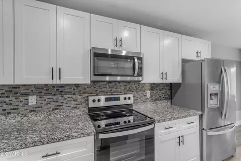 4732 S 38th Gln, Phoenix, AZ 85041 photo 13