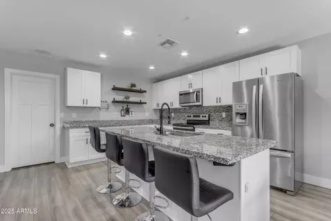 4732 S 38th Gln, Phoenix, AZ 85041 photo 11