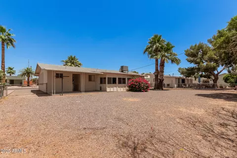 Exterior - 5415 E Butte St, Mesa, AZ 85205 photo 2 of 5