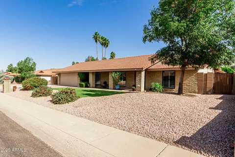 410 E Beck Ln, Phoenix, AZ 85022