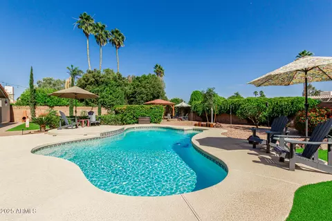 410 E Beck Ln, Phoenix, AZ 85022 photo 29