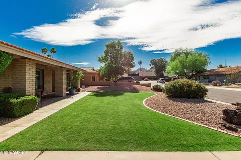 410 E Beck Ln, Phoenix, AZ 85022 photo 4