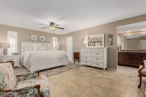 410 E Beck Ln, Phoenix, AZ 85022 photo 16