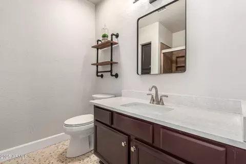 Bath - 3132 E Wildwood Dr, Phoenix, AZ 85048 photo 5 of 5