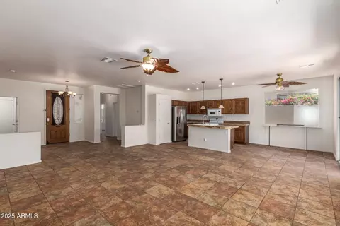 Living - 9563 E Keats Ave, Mesa, AZ 85209 photo 2 of 3