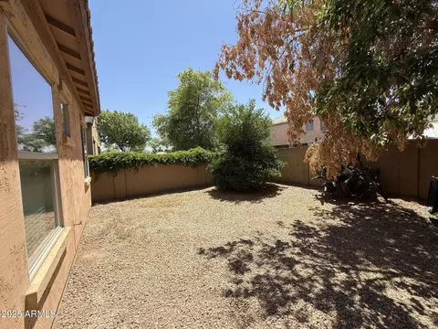 Exterior - 2014 N 93rd Dr, Phoenix, AZ 85037 photo 3 of 4