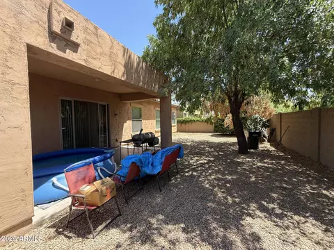 Exterior - 2014 N 93rd Dr, Phoenix, AZ 85037 photo 4 of 4