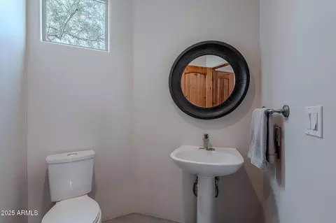 Bath - 3405 E Knox Rd, Phoenix, AZ 85044 photo 8 of 8