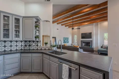 Kitchen - 3405 E Knox Rd, Phoenix, AZ 85044 photo 1 of 4