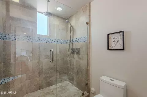 Bath - 3405 E Knox Rd, Phoenix, AZ 85044 photo 6 of 8
