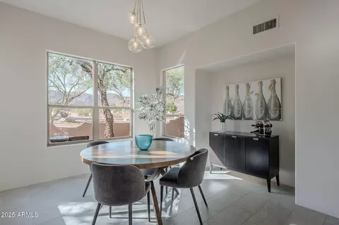 Dining - 3405 E Knox Rd, Phoenix, AZ 85044 photo 1 of 2