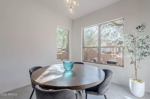 Dining - 3405 E Knox Rd, Phoenix, AZ 85044 photo 2 of 2