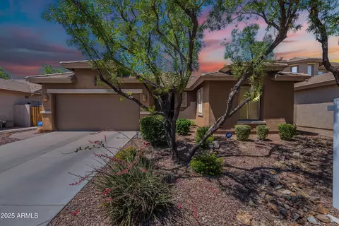 102 W Raven Dr, Chandler, AZ 85286