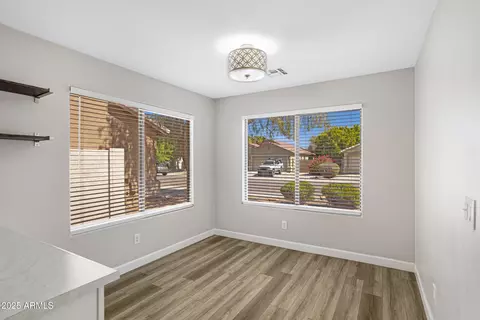 2625 E Beverly Rd, Phoenix, AZ 85042 photo 13