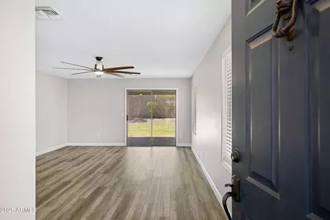 2625 E Beverly Rd, Phoenix, AZ 85042 photo 5